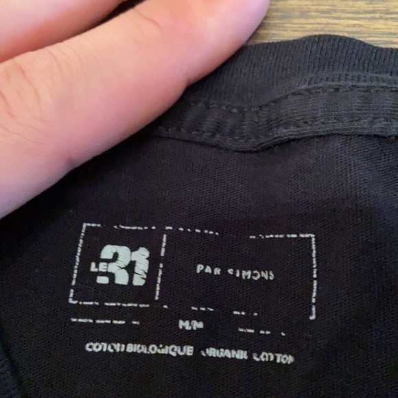 Black T-Shirt - Picture 2 of 2